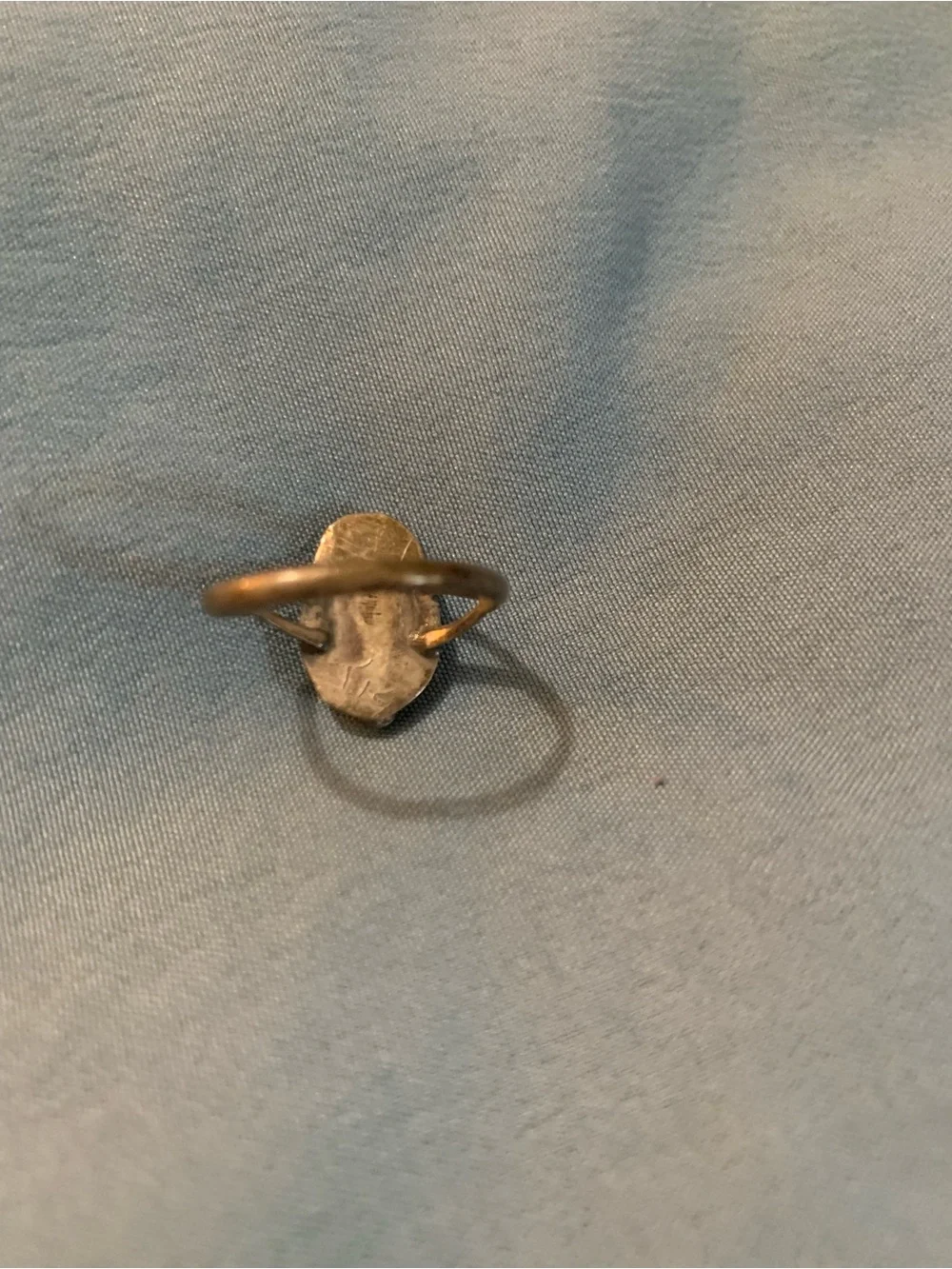 Vintage Sterling Silver Native American-Style Ring with Mother of Pearl Stone
